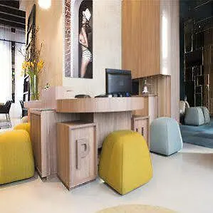 Boutique Oosteinde 3*