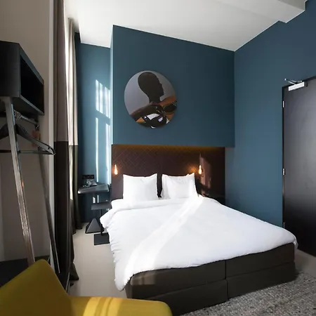 Hotel Boutique Oosteinde 3*