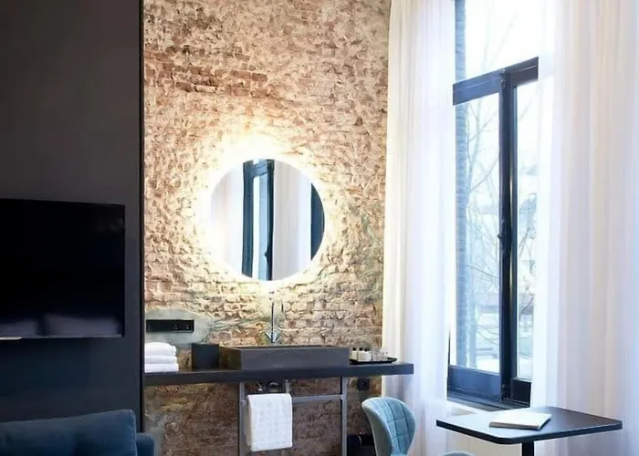 Boutique Oosteinde Hotel 3*