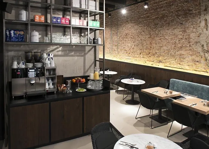 Boutique Oosteinde 3*