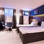 מלון Boutique Oosteinde 3*