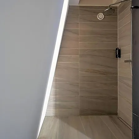 Boutique Oosteinde 3*