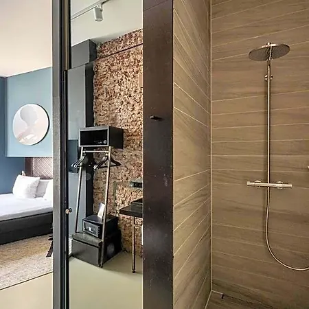 Boutique Oosteinde 3*