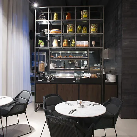 Boutique Oosteinde 3*