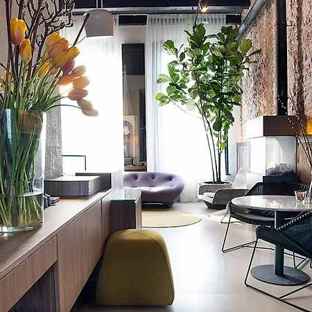 Boutique Oosteinde 3*