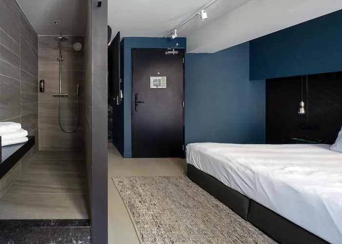 Boutique Oosteinde 3*