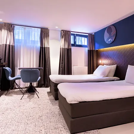 Hotel Boutique Oosteinde 3*